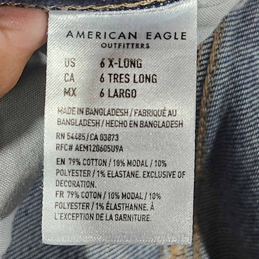 American Eagle Tomgirl Distressed Relaxed Straight Jean Blue 6 X-Long Button Fly - Picture 9 of 14
